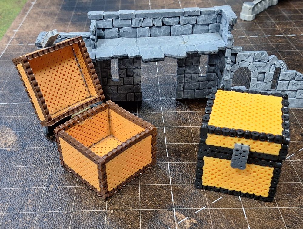 Perlerbead Cube Chest